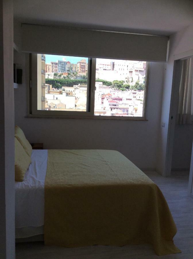 Sky And Sea Apartment Cagliari Ngoại thất bức ảnh